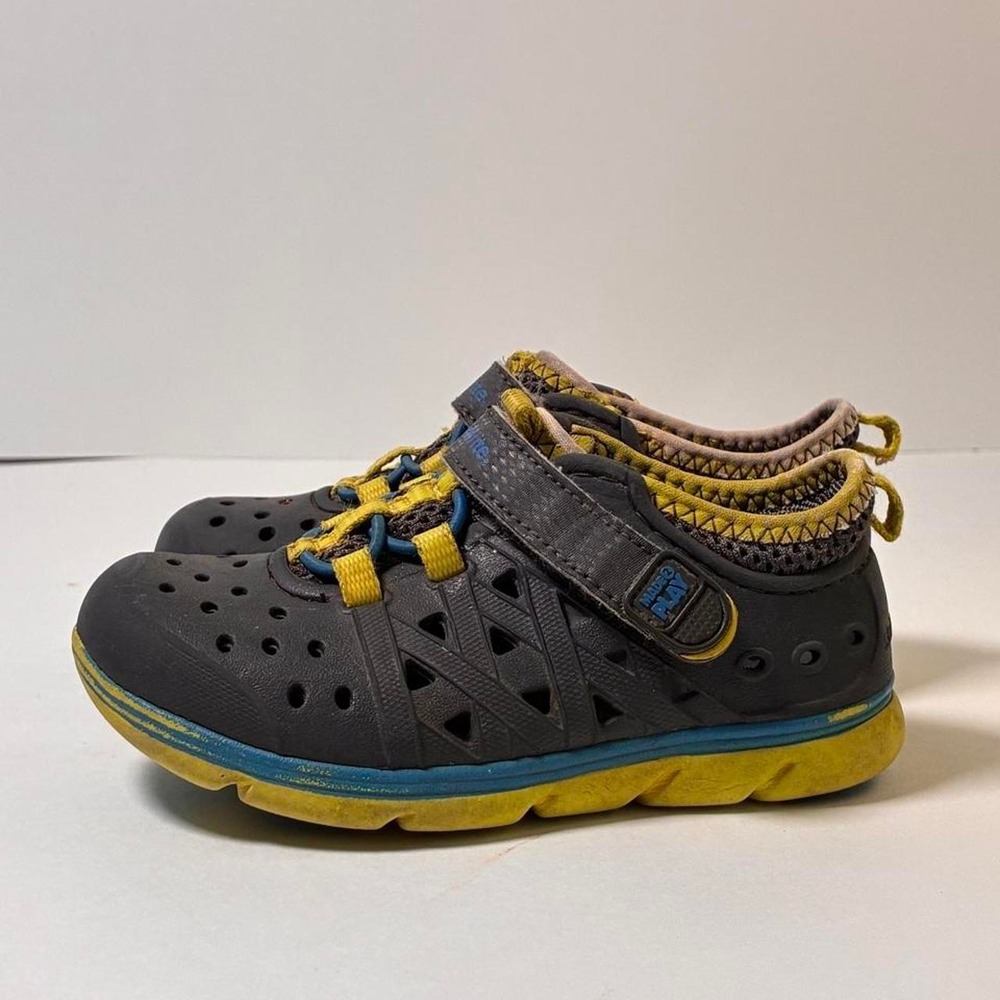 Stride Rite Sandals